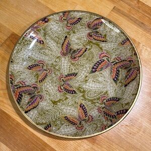 Butterfly design plate